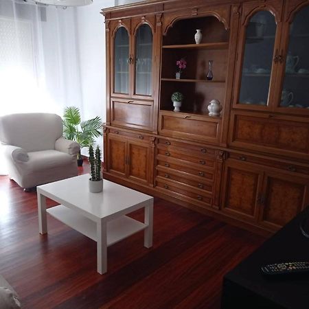 Vivienda Amplia Y Luminosa A Escasos Metros De La Playa De Cangas. Zewnętrze zdjęcie