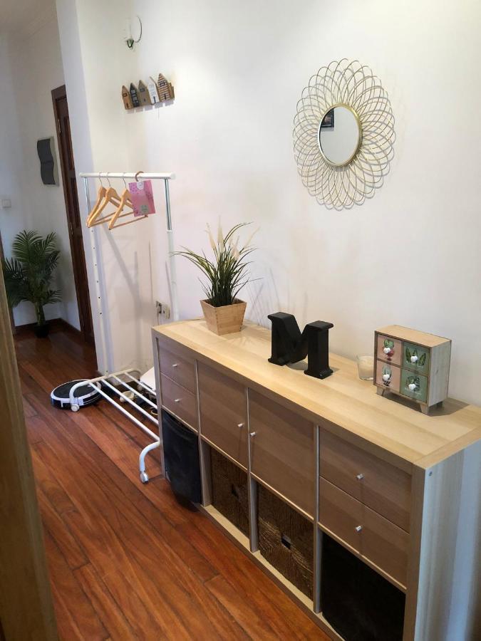 Vivienda Amplia Y Luminosa A Escasos Metros De La Playa De Cangas. Zewnętrze zdjęcie
